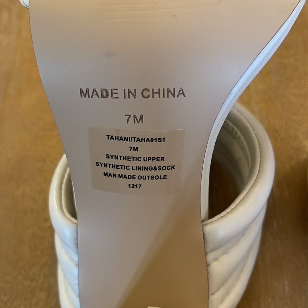Steve Madden Tahani Slide Sandal - Size 7 - Picture 5 of 5